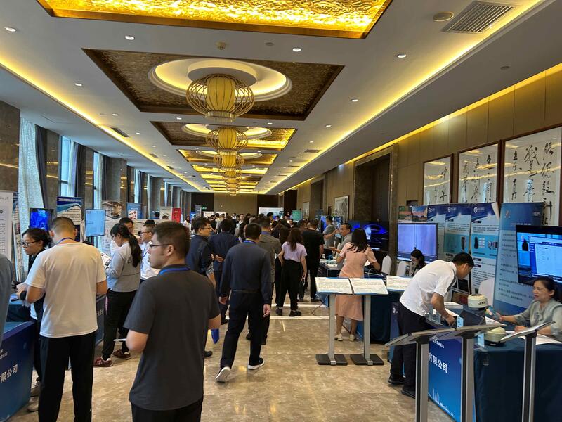 1695624865468068804.jpg 881fa469386fe129b5db5246bb29713.jpg